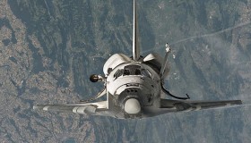 640px-Space_Shuttle_Discovery